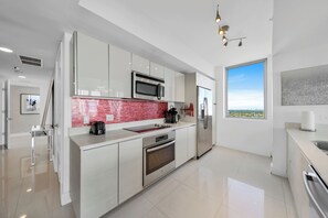 Private kitchen - Serene apartment in New York with city views (New York)