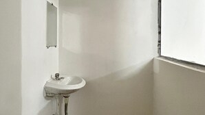 Ảnh chưa phân loại, 3 trong số 10 ảnh, nút