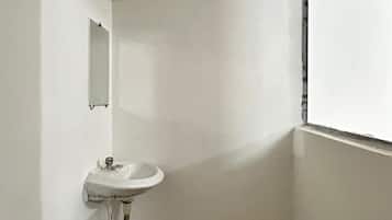 Towels, soap, shampoo