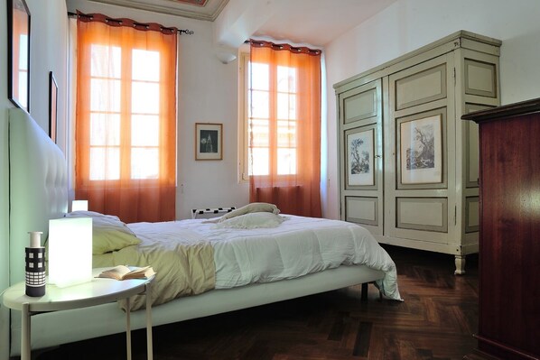 2 bedrooms, iron/ironing board, travel crib, WiFi