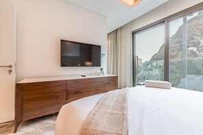 5 Schlafzimmer, Zimmersafe, Bügeleisen/Bügelbrett, kostenloses WLAN