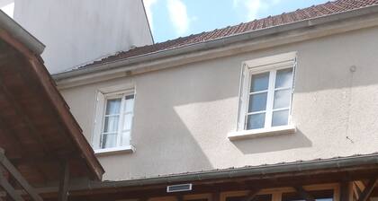 GĂźte des Hautes CĂŽtes de Beaune, ancienne demeure de vigneron ! <10min de Beaune