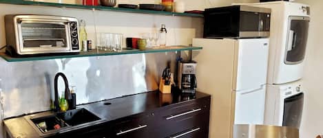 冰箱、微波炉、烤箱、茶具/咖啡用具