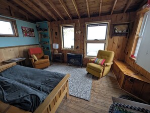 1 室のベッドルーム、WiFi、ベッドシーツ