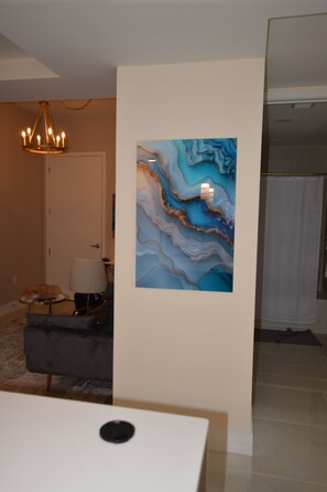 Interior - golf paradise at botanika fairways, minutes to the beach , clean modern setting (Bonita Springs)