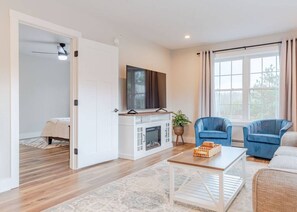 1 chambre, bureau, fer et planche à repasser, Wi-Fi