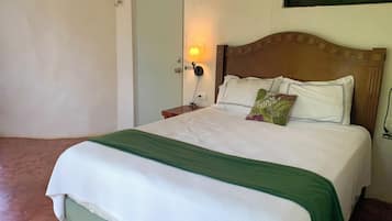 1 chambre, lit parapluie, Wi-Fi gratuit, draps fournis