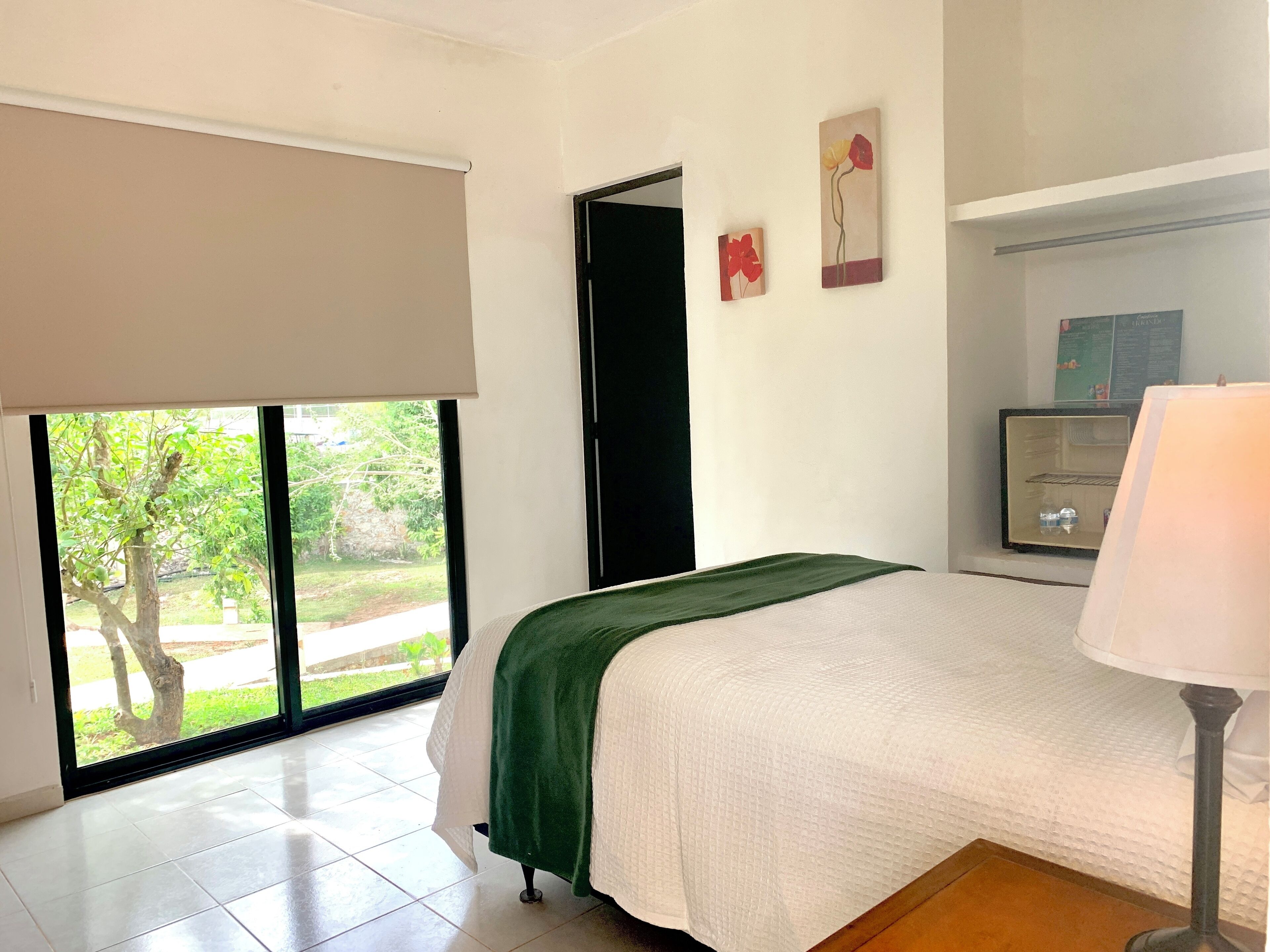 1 多间卧室、熨斗/熨衣板、WiFi、床单