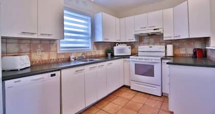Condo 2 rooms club azur near the lake - legal