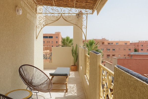 شرفة/رواق