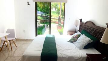 1 chambre, Wi-Fi gratuit, draps fournis