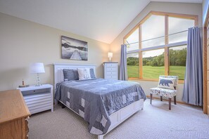 5 makuuhuonetta, silitysrauta/-lauta, vauvan matkasänky, ilmainen Wi-Fi