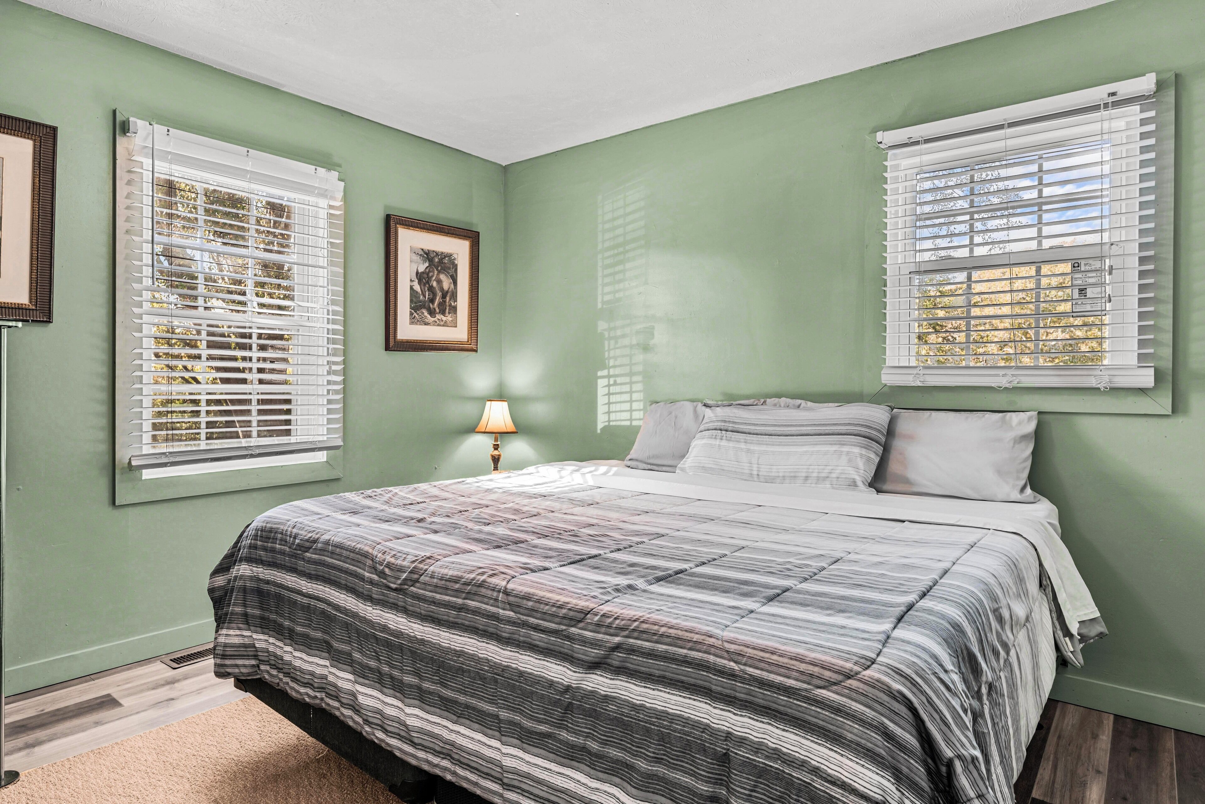 3 bedrooms, free WiFi, bed sheets
