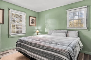 3 bedrooms, free WiFi, bed sheets