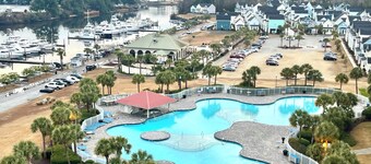 New Listing!  Luxury 4 Bedroom 4 Bath Condo at Barefoot Landing