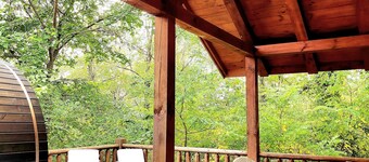 Romantic Lake Logan Cabin with Hot Tub and Sauna