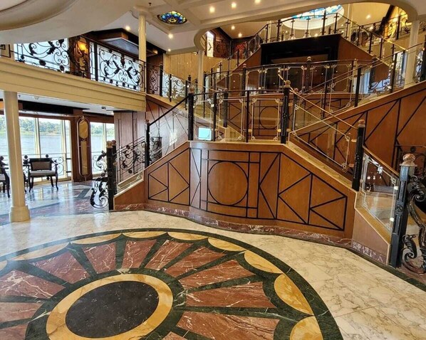 منطقة الاستقبال