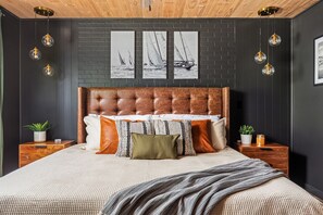 3 habitaciones, escritorio, tabla de planchar con plancha y wifi gratis