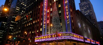 Cozy retreat with complimentary parking and arcade game room! Minutes to NYC