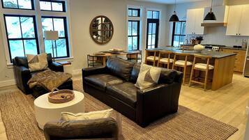 Smart-TV, Kamin, Videospiele