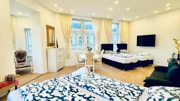 1 bedroom, WiFi, bed sheets