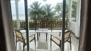 Kahden hengen standard-huone, parveke, merinäköala | Parveke