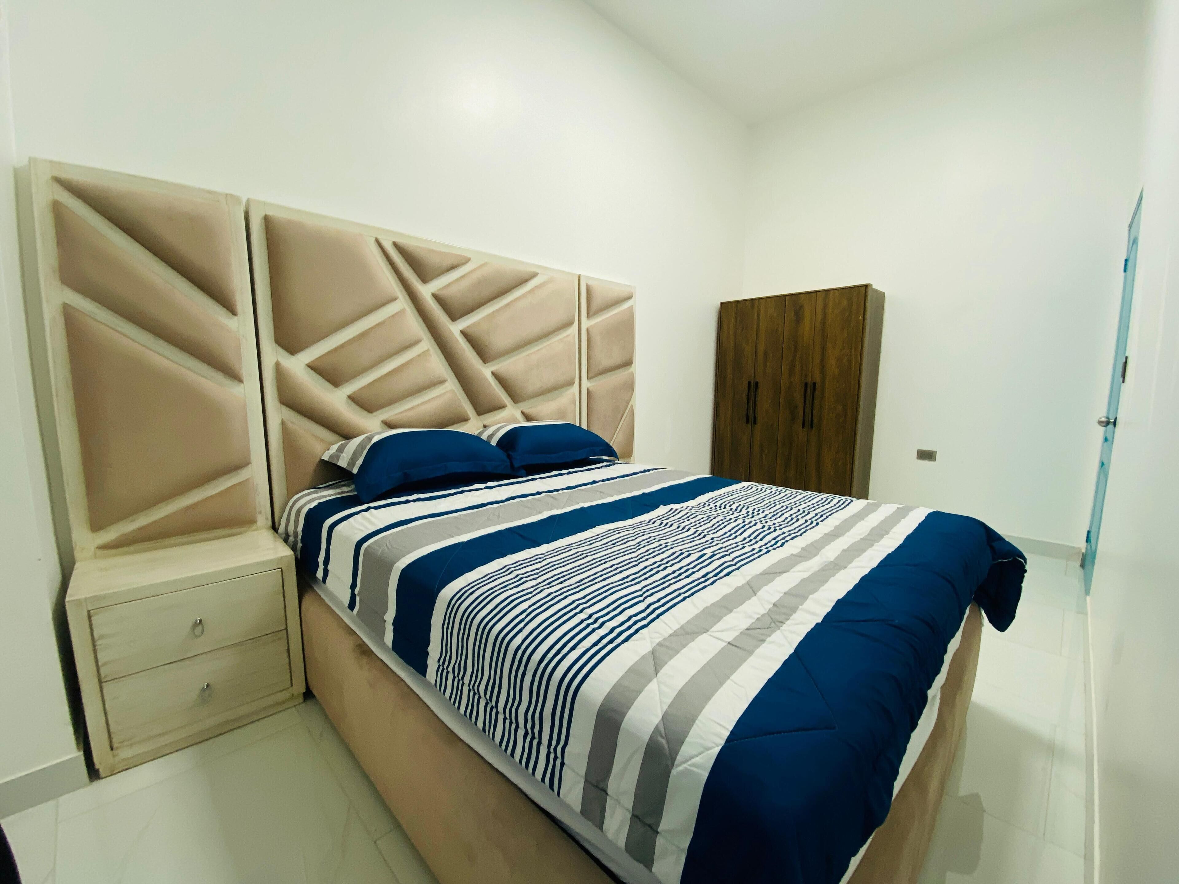 2 dormitorios, wifi gratis, ropa de cama