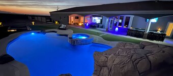 Grand Luxury Estate | Pool, Spa, Gym & Pickleball