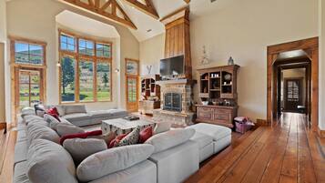 Älytelevisio, takka