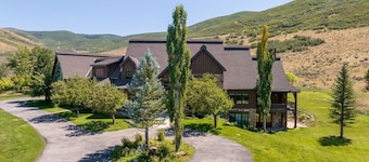 Rustic 8B Estate on 40 acres – 9,900sqft Estate on Private Ranch with 2 Hot Tubs