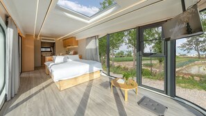 Basic-Zimmer, 1 Schlafzimmer (A3(No Kids/Pet/Private BBQ)) | 1 Schlafzimmer, kostenloses WLAN