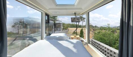 Basic Room, 1 Bedroom (A1(No Kids/Pet/Private BBQ)) | 1 bedroom, free WiFi