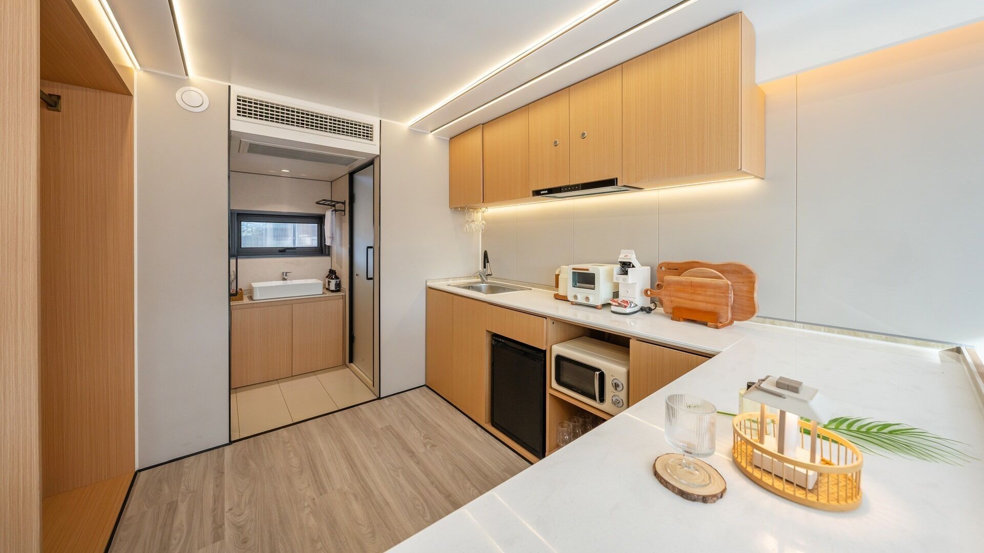 Basic Room, 1 Bedroom (A3(No Kids/Pet/Private BBQ))