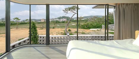 Basic Room, 1 Bedroom (A2(No Kids/Pet/Private BBQ)) | 1 bedroom, free WiFi