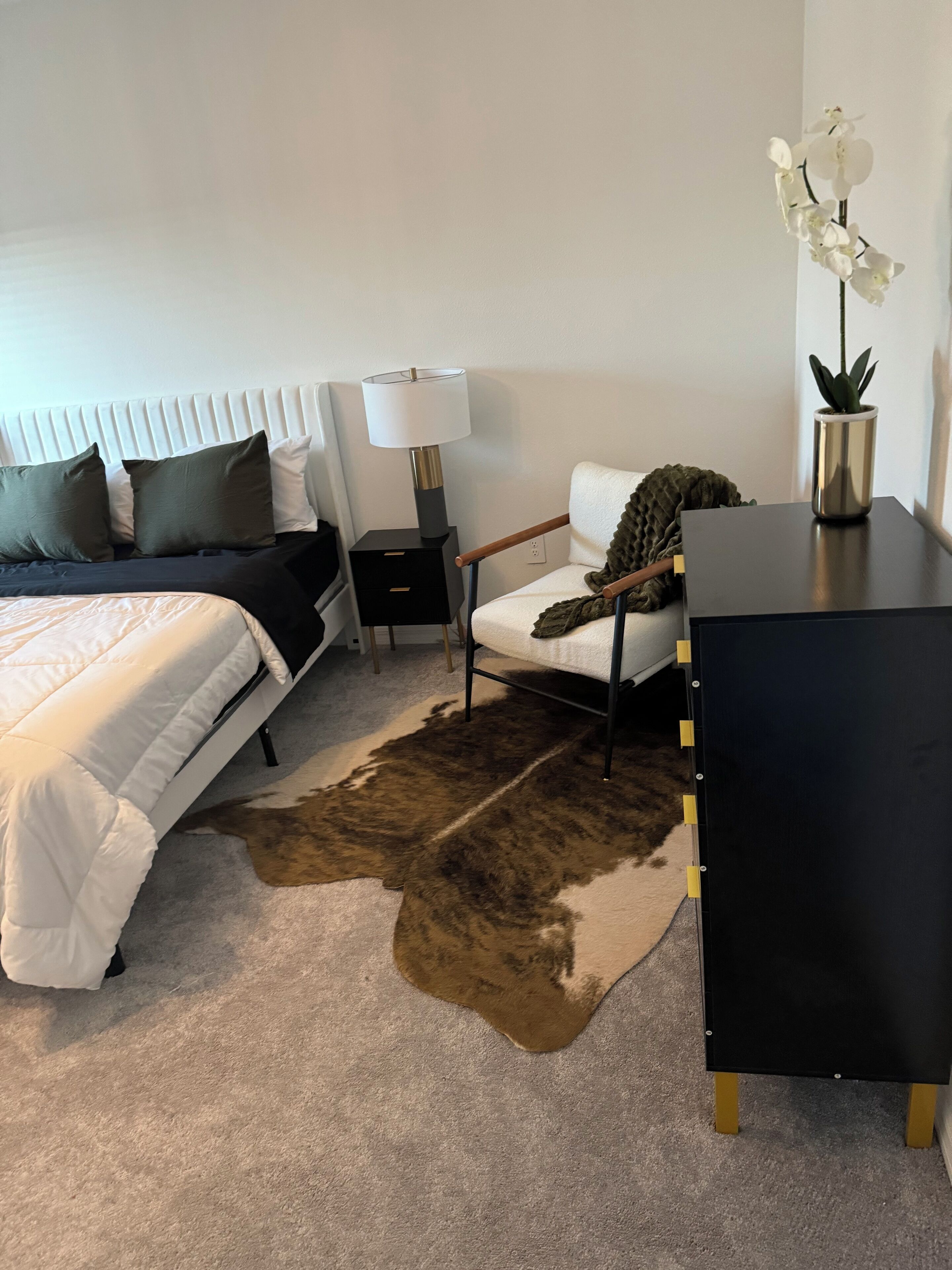 1 bedroom, desk, free WiFi, bed sheets