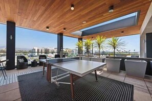 Dining - Vibrant Unit in Griffith (Glendale)