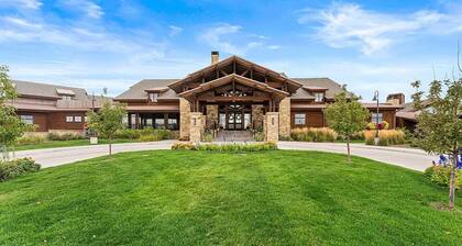 Charming 3-bedroom townhome in delightful Berthoud in the TPC Community