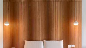 Blackout curtains, free WiFi, bed sheets