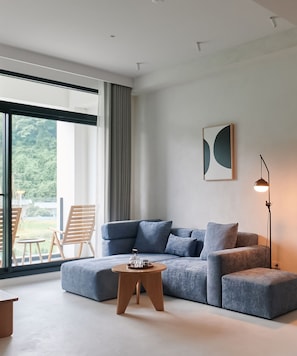 View from room - Walk in house (Yuanshan)