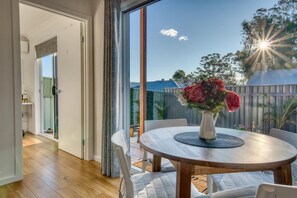 Dining - Bellbird Hideaway (Bellbird Heights)