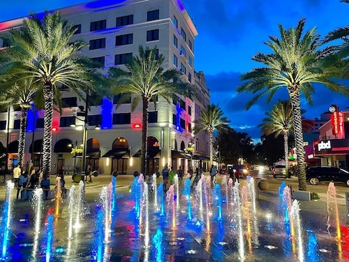 Tropical Escape - Palm Beach Gardens/8 min to Beach