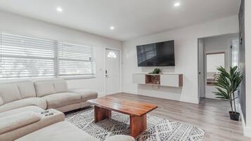 TV connectée, chaîne hi-fi