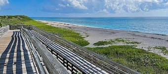 Tropical Escape - Palm Beach Gardens/8 min to Beach