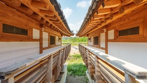 Exterior - Gyeongju Aratteul Hanok Pet Pension (Gyeongju)