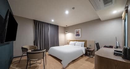 HOUND HOTEL Pyeongtaek Songtan