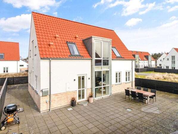 House | Exterior