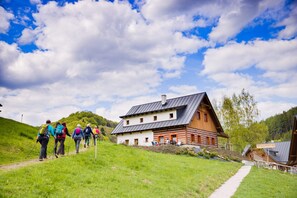 Villa | Exterior