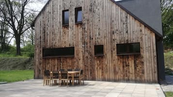 Villa | Outdoor dining