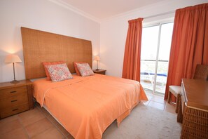Apartment | 1 bedroom, individually furnished, iron/ironing board, bed sheets