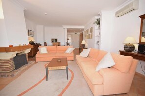Living room - Apartment in Vilamoura With Shared Pool (Loulé)
